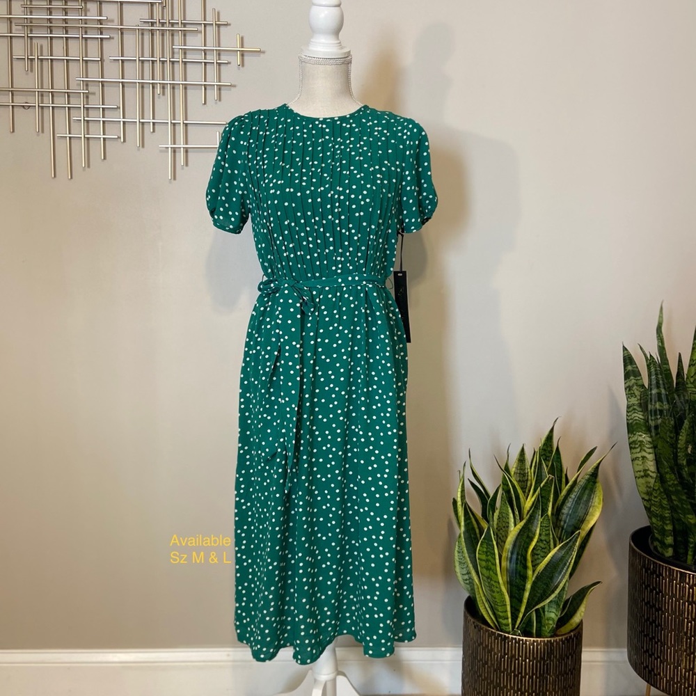 NWT Ryan Michelle Vintage look dress M